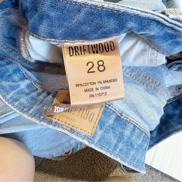 Driftwood Audrey High Rise Embroidered Side Trim Jeans Size 28 Straight Leg - Picture 11 of 16